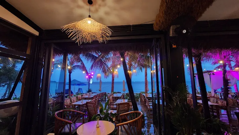Istanbul Beach Club Phu Quoc