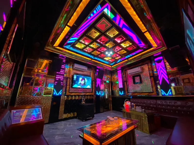 KARAOKE THANH THẢO