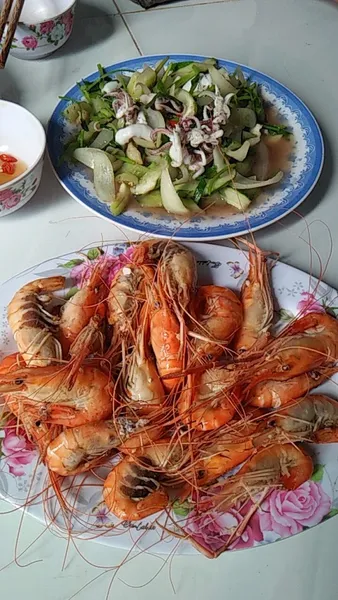 Karaoke Hồng Loan