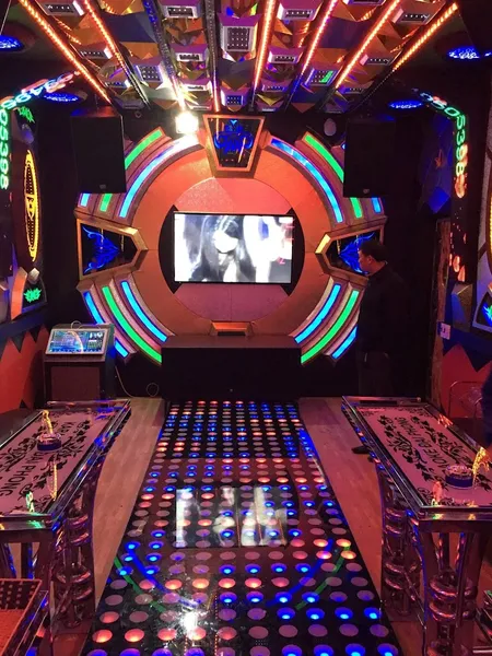 Karaoke Đại Phong