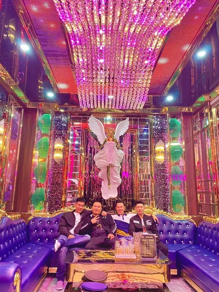 Karaoke Luxury
