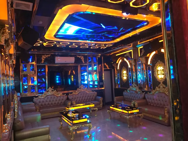 Karaoke Trần Giàu