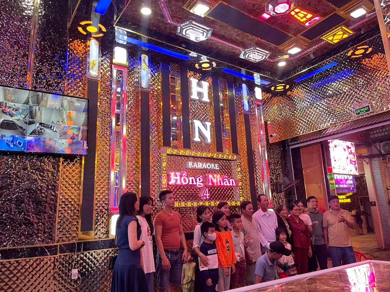 Karaoke Hồng Nhân 4