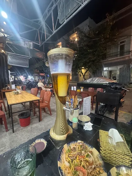 Quán A Tũn - Bia Hơi Hà Nội