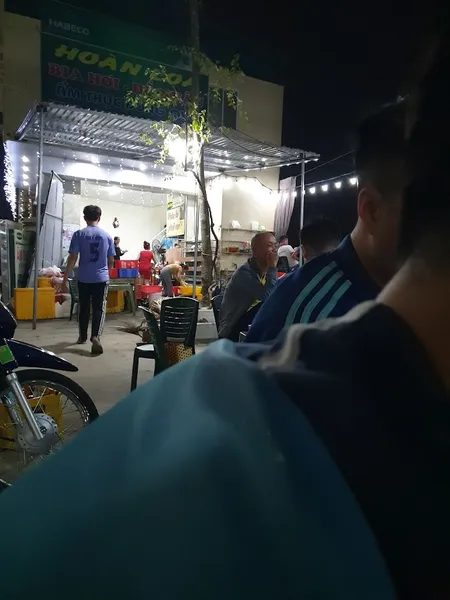 Bia Hơi Hoàn Loa