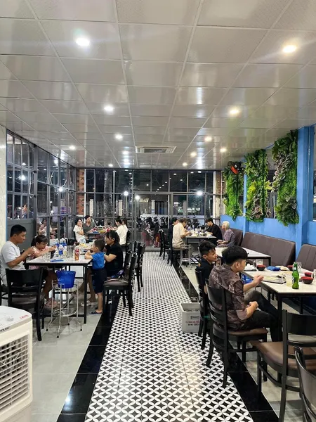 Quán ỐC TỰ NHIÊN - BIA ĐEN