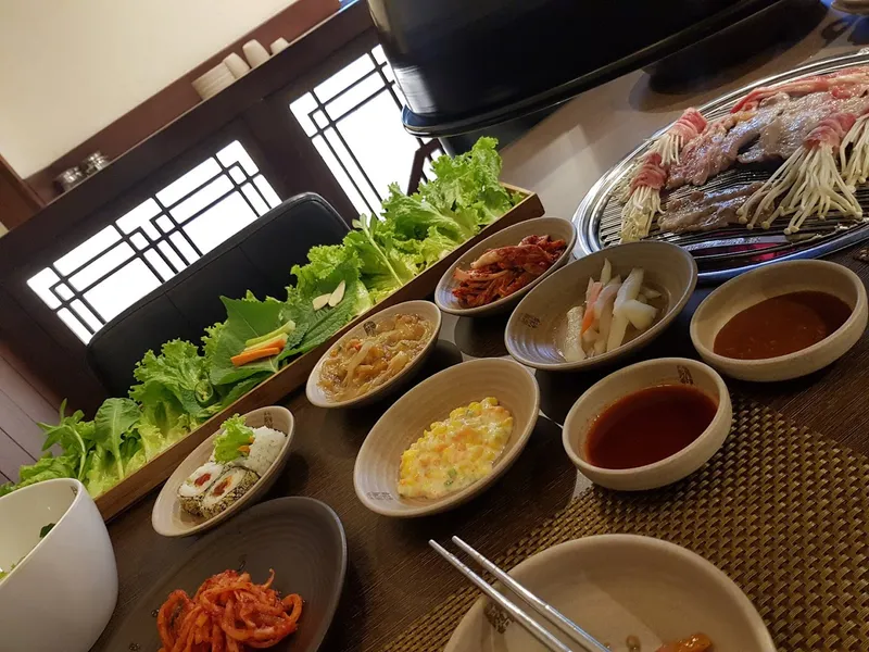 Yukssam BBQ Buffet