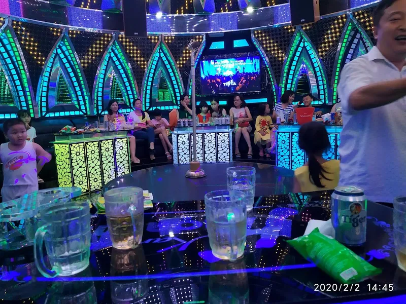 Karaoke Họa Mi 7