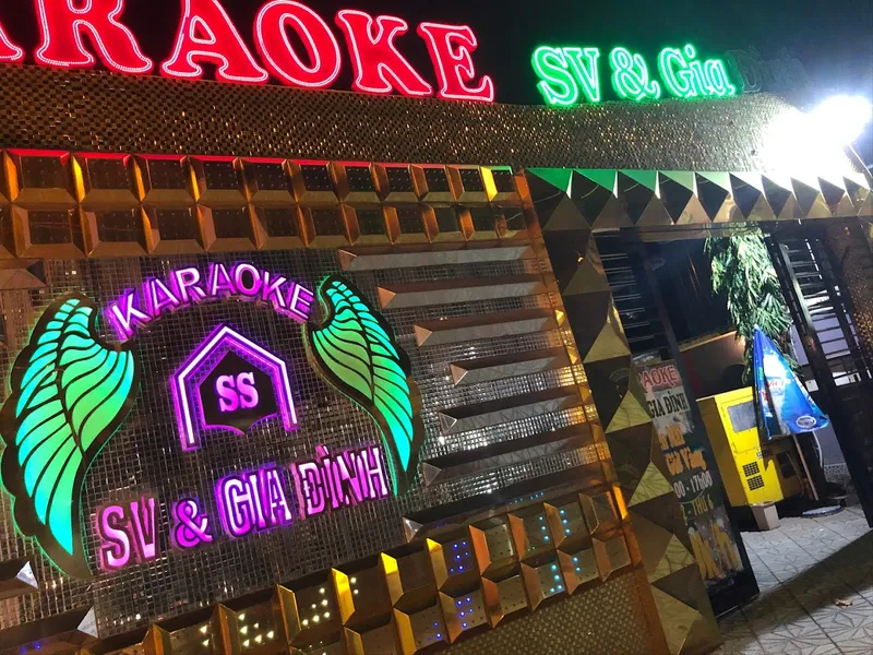 Karaoke SV & Gia Đình