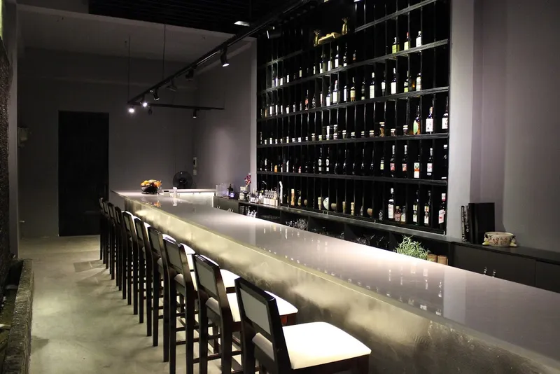 LIBRE Bar DaNang