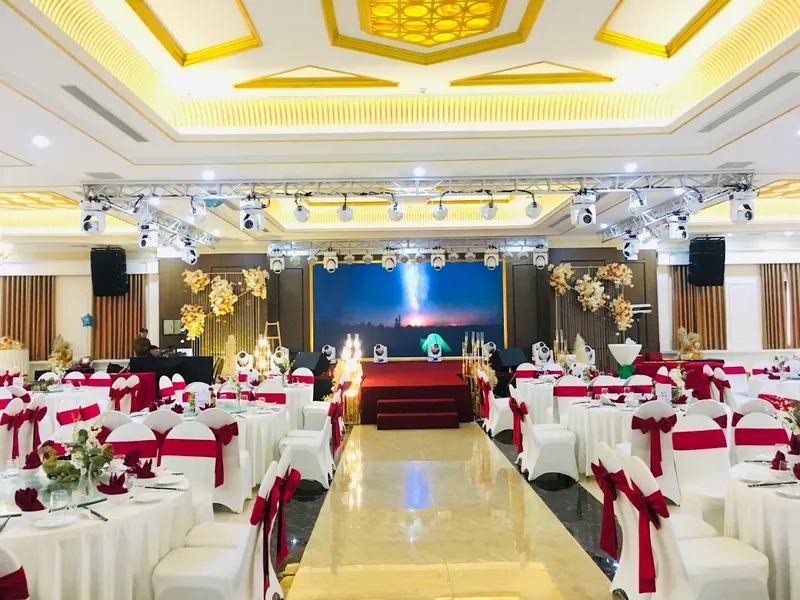 Đại Huệ Palace