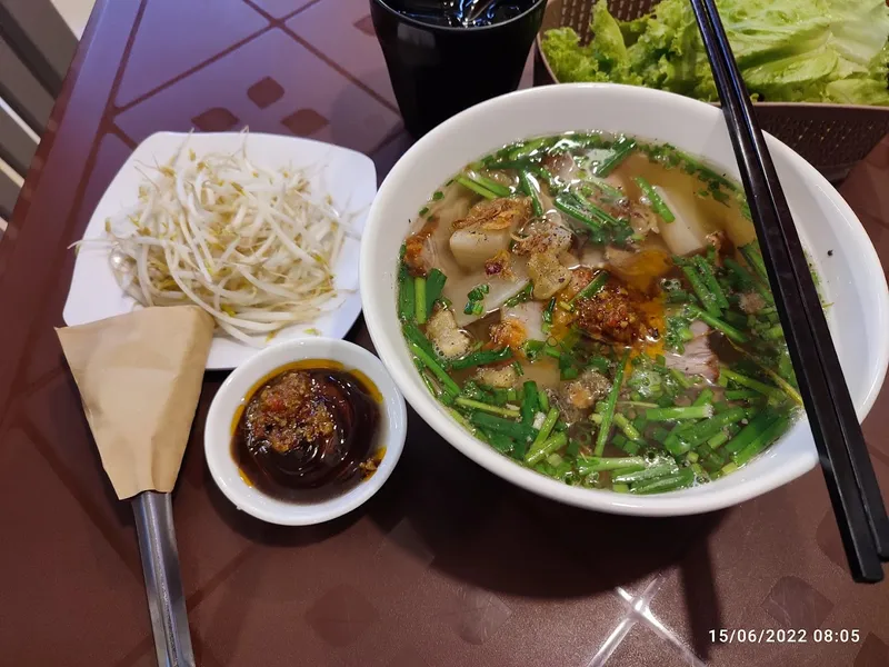 Quán Ăn Bảy Phú