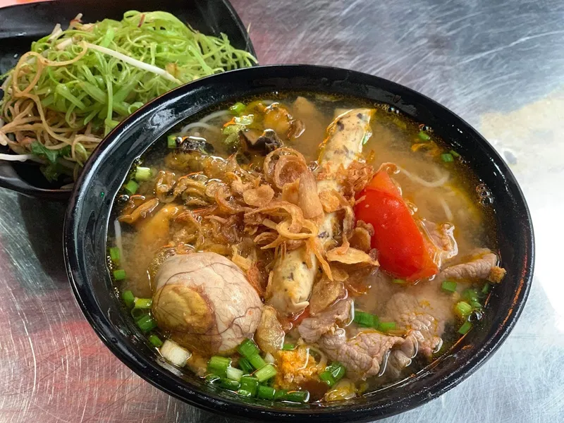 Ả Đào Quán Bún Riêu Cua Hà Nội