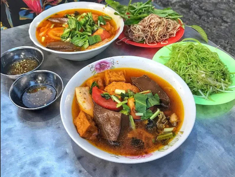 Bún Riêu Cua Ốc Cô Thuỷ