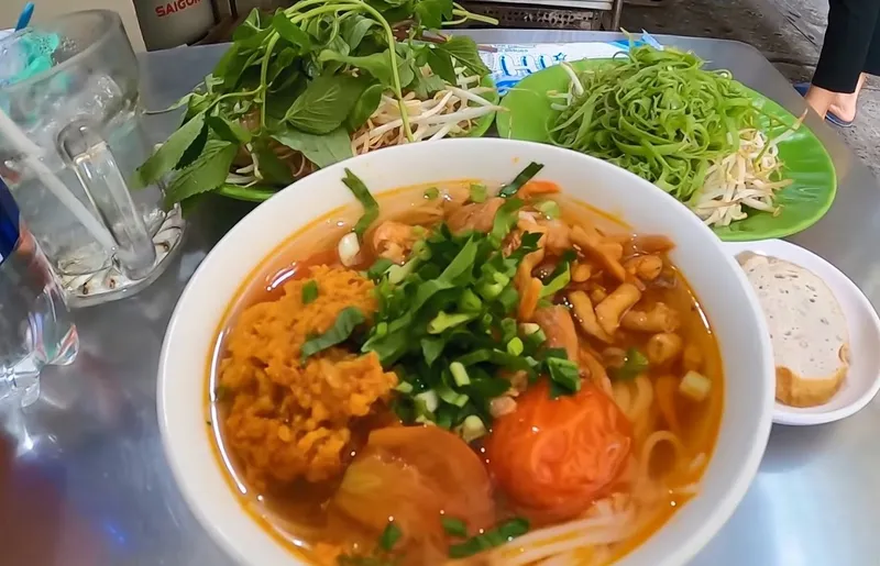 Bún riêu tôm khô (Hẻm 209)