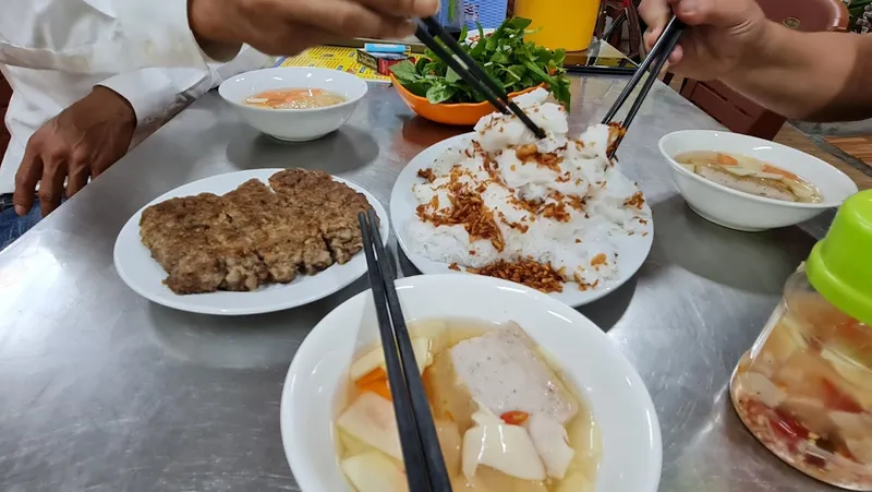 Quán Phố
