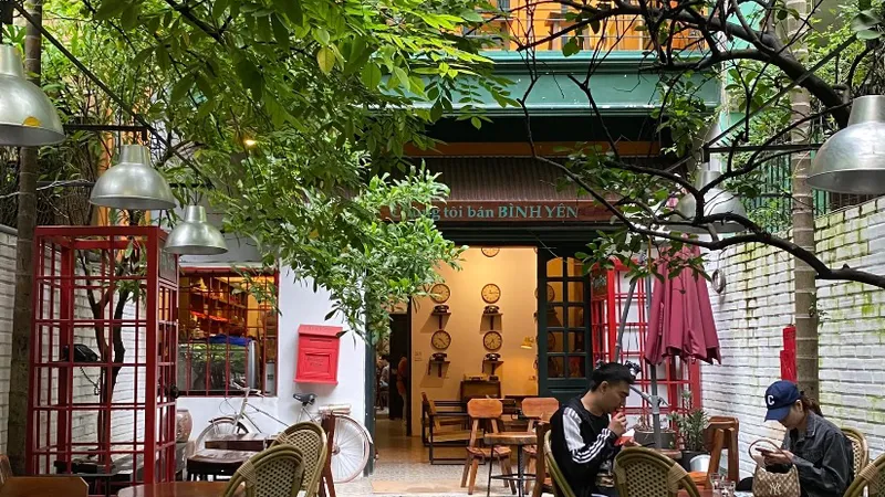 Tiny Post Cafe
