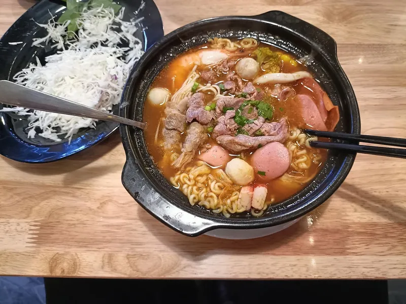 Mì Cay NAGA VĨNH TÂN