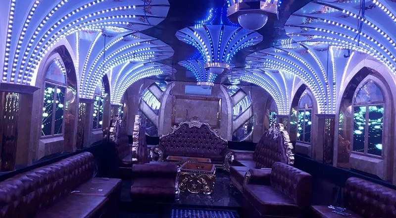 Karaoke Royal club