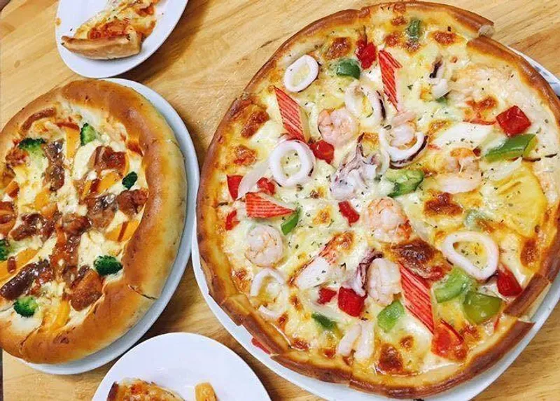 Bầu Pizza Thái Nguyên