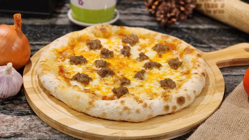 Bi's Flame Pizza