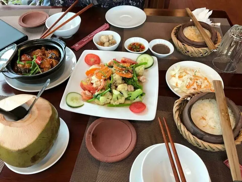 Cơm Niêu Hội An - Việt Xưa