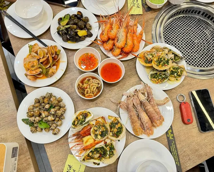 Sen Việt Buffet Hải Sản Thái Nguyên