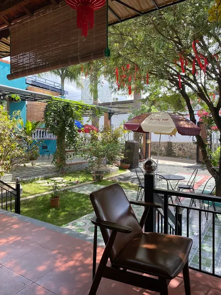 May coffee sân vườn