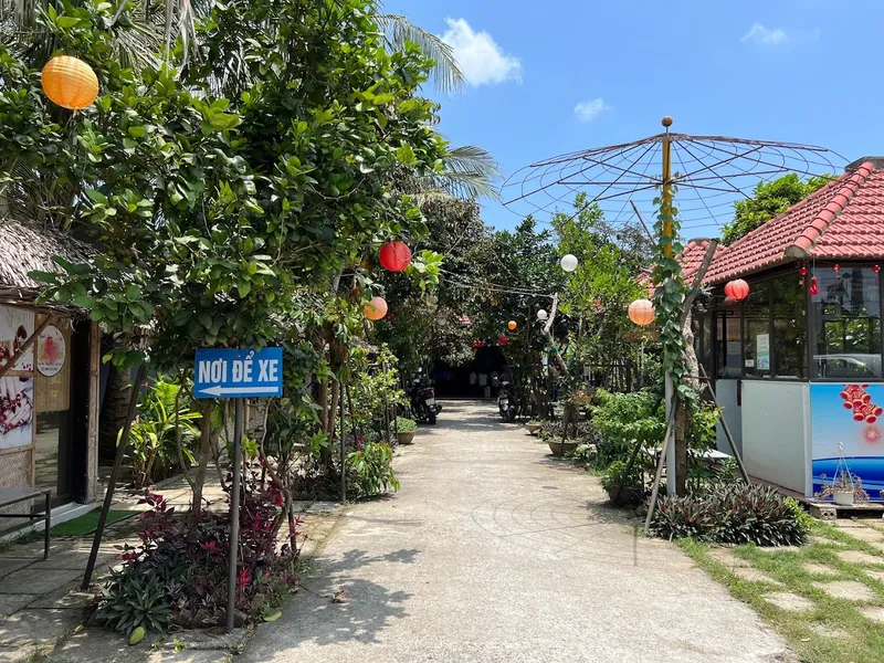 PHÚC THỊNH Quán - Cafe & Ẩm thực sân vườn