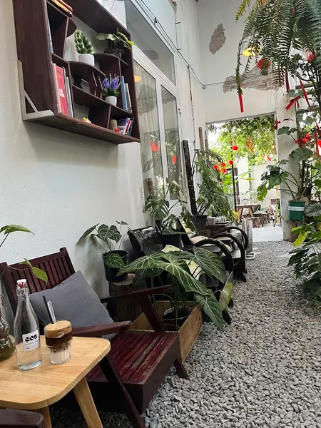 Ba Trồng Coffee