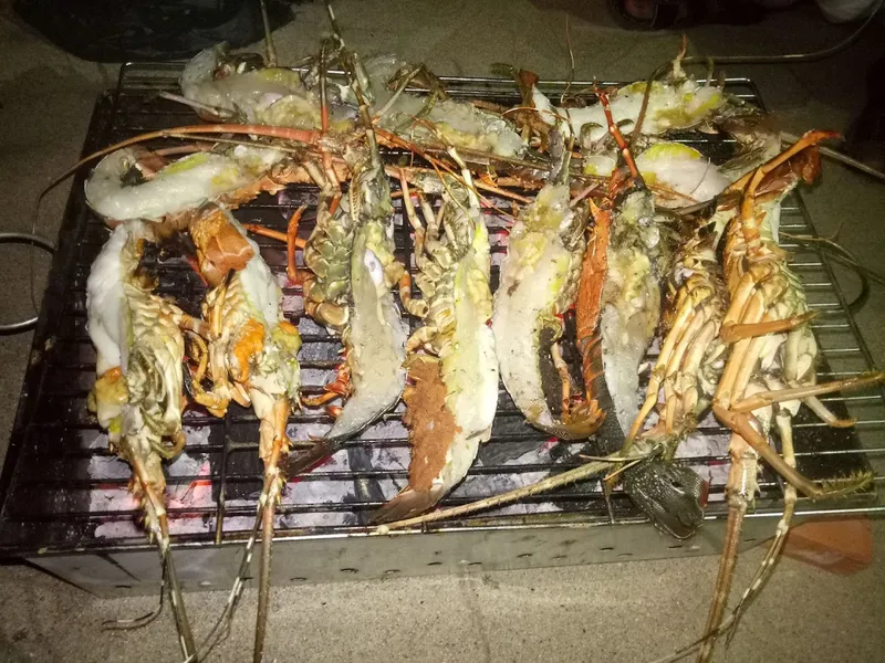 Nhà hàng hải sản Gái Mập