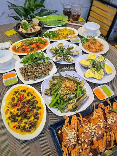 ỐC -LẨU HẢI SẢN