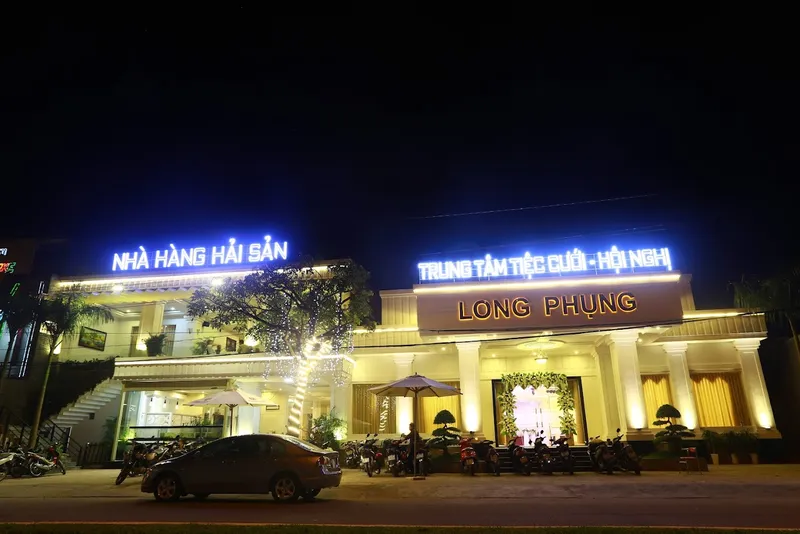 Nhà Hàng Hải Sản Long Phụng