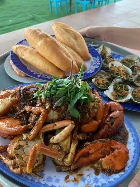 Nhà hàng Hòa Hưng