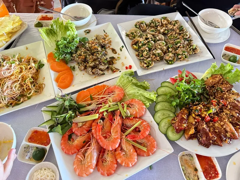 Nhà hàng hải sản Tuyết biển An Bàng