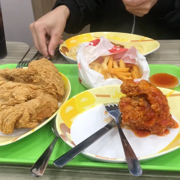 Jollibee GO! Thái Nguyên
