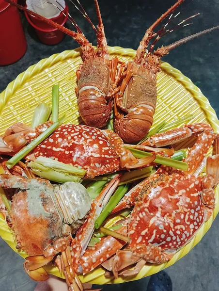 Nhà Hàng Nhơn Ly Quán
