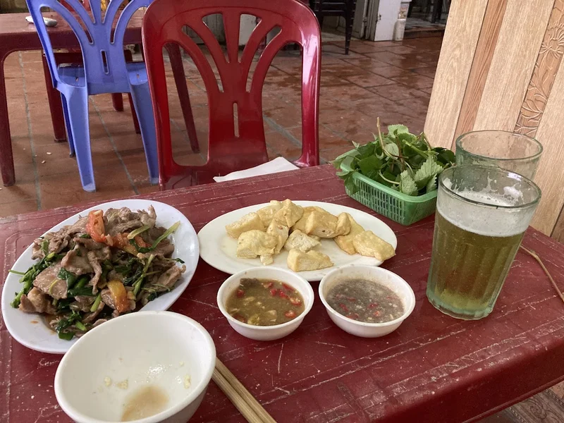 Quán bia Bích Hạnh