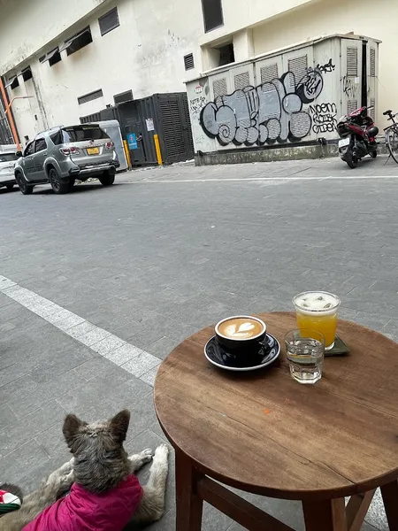 Ommo coffee works