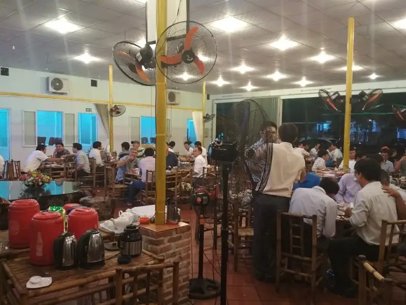 Nhà Hàng Dê Núi Lam Sơn