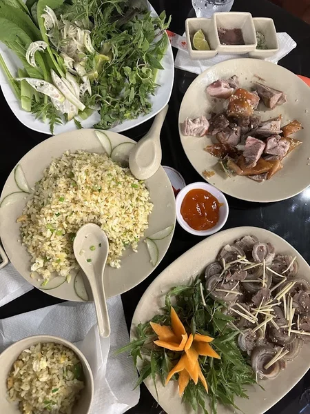 DêSake - 96 Trần Hưng Đạo, Hội An