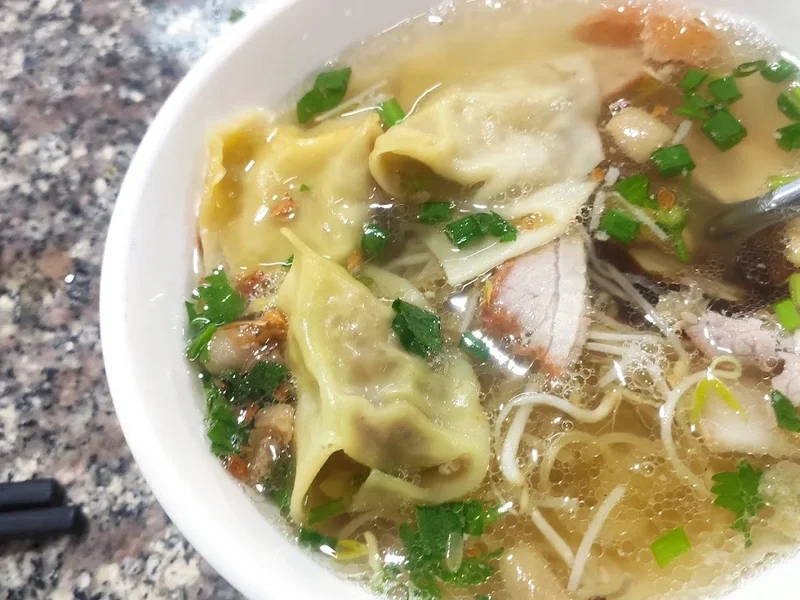 Hủ Tiếu Bò Né Phúc Lê