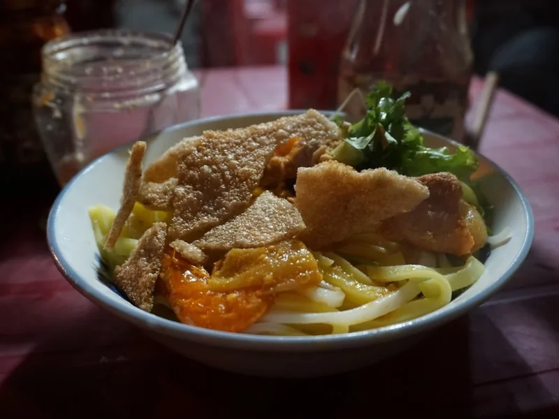 Mì Quảng Cao Lầu Dì Hát
