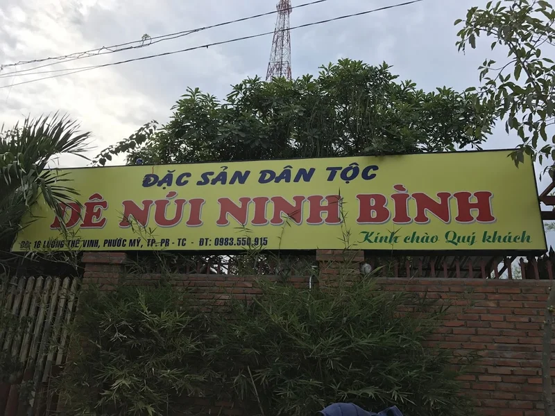 Dê núi Ninh Bình
