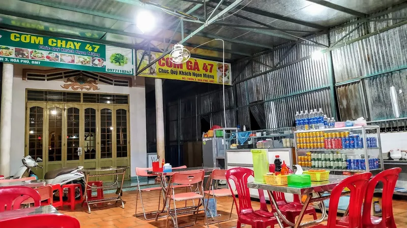 cơm gà, sườn 47_cá lăng kho tộ