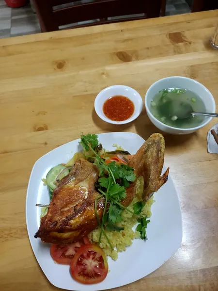 Cơm Gà 52 Chính Hiệu
