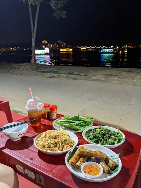 Quán Lan Thái ( Thai Food )