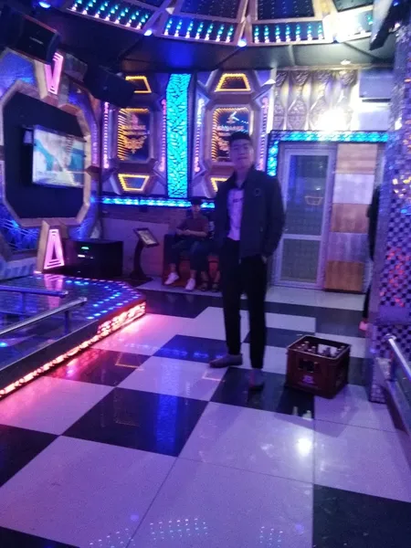 Karaoke Trường Nga