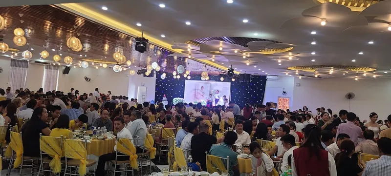 Trung tâm hội nghị - Tiệc cưới Phương Thư