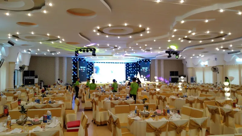 Tiệc cưới an hà tam kỳ